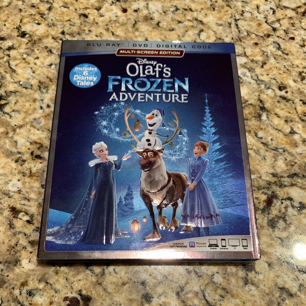 Disney Olaf’s Frozen Blu-Ray and DVD Combo Pack
